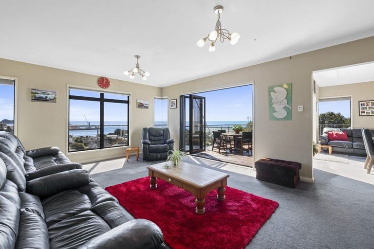Photo of property in 3a Mission Street, Moturoa, New Plymouth, 4310