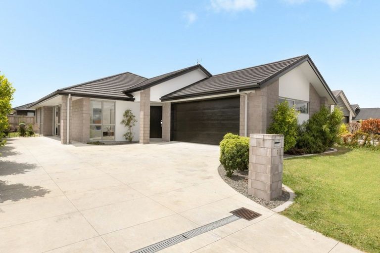 Photo of property in 3 Cheyne Road, Pyes Pa, Tauranga, 3112