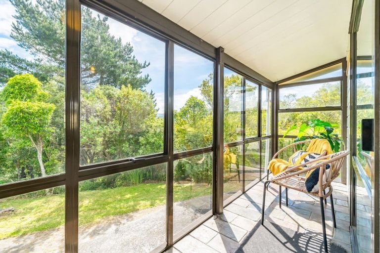 Photo of property in 22 Whitechapel Grove, Stokes Valley, Lower Hutt, 5019