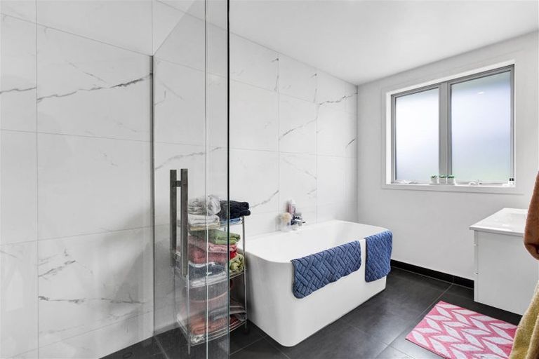 Photo of property in 22 Wills Road, Bell Block, New Plymouth, 4312