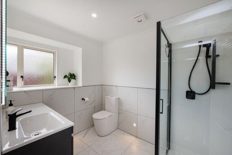 Photo of property in 10 Sandstrom Grove, Feilding, 4702