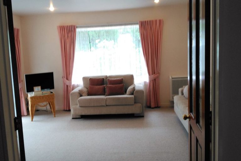 Photo of property in 67 Bowenvale Avenue, Cashmere, Christchurch, 8022