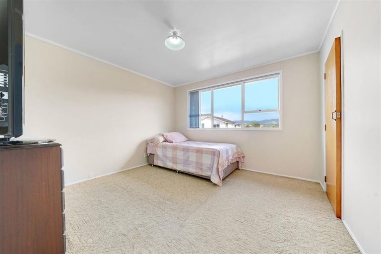 Photo of property in 10 Tabitha Crescent, Henderson, Auckland, 0612