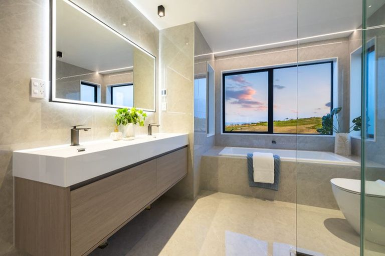 Photo of property in 57 Matangi View Drive, Orewa, 0931