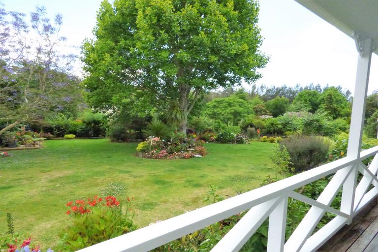 Photo of property in 71e Pa Road, Kerikeri, 0230