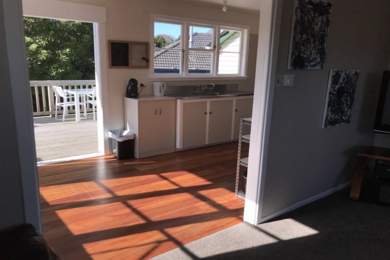 Photo of property in 14 Lear Street, Stratford, 4332