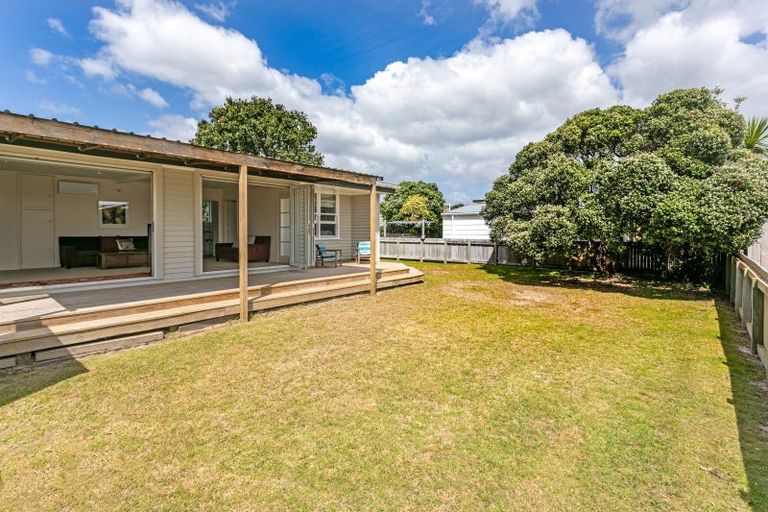 Photo of property in 215b Williamson Road, Whangamata, 3620