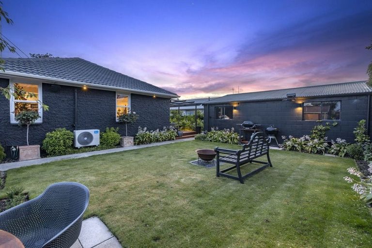 Photo of property in 25 Pandora Street, North New Brighton, Christchurch, 8083