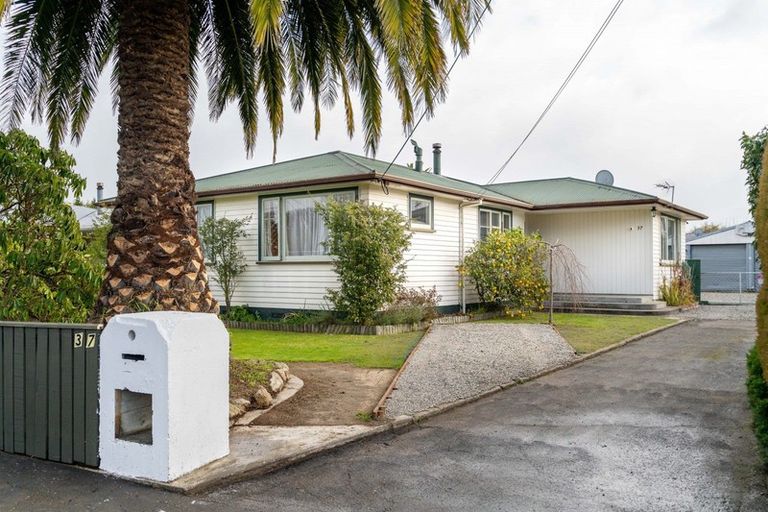 Photo of property in 37 Iorns Street, Masterton, 5810