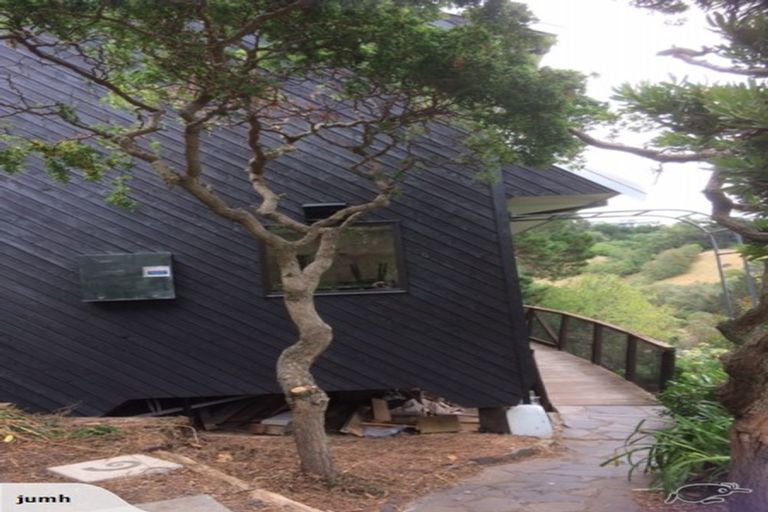 Photo of property in 84a Moncks Spur Road, Redcliffs, Christchurch, 8081