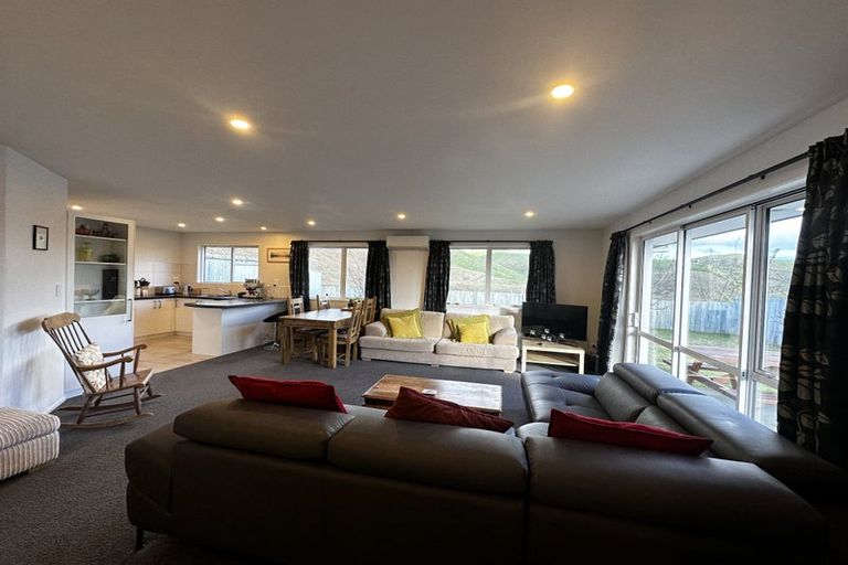 Photo of property in 242 Ballintoy Park Drive, Welcome Bay, Tauranga, 3175