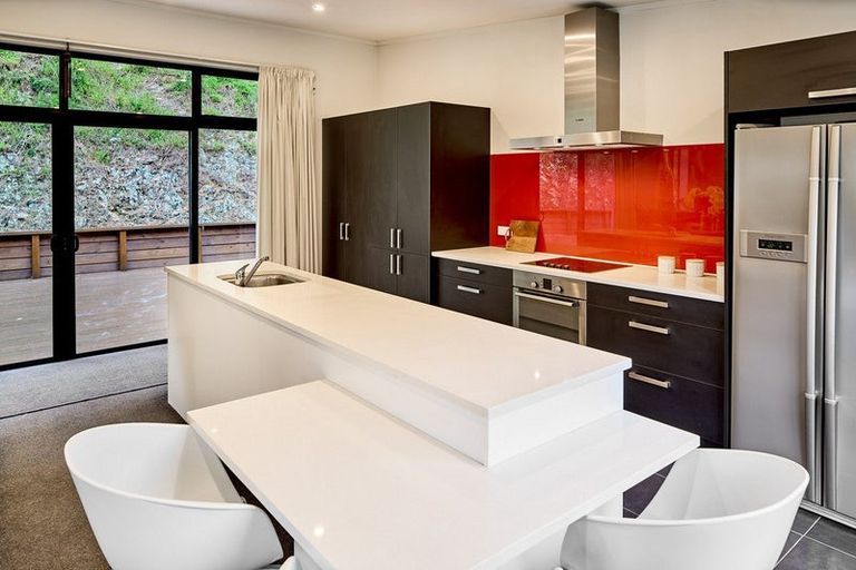 Photo of property in 13 Postgate Drive, Whitby, Porirua, 5024