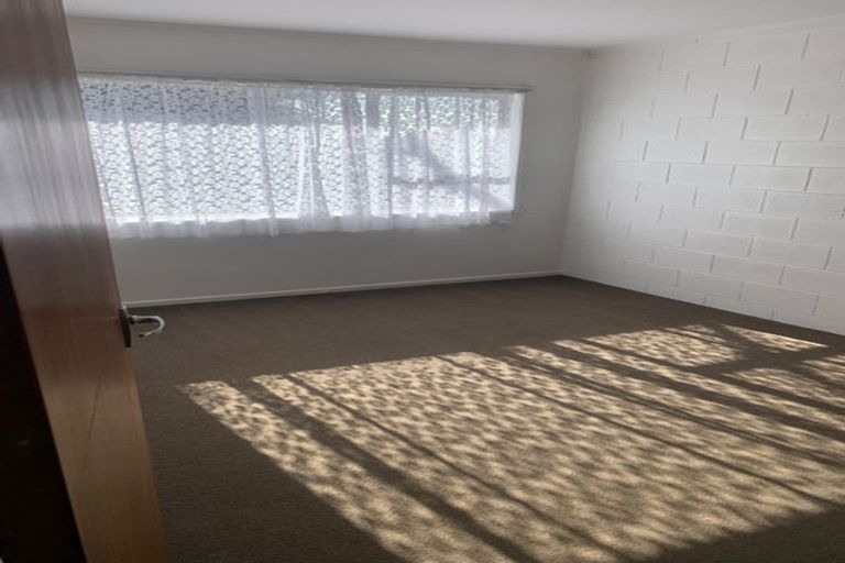 Photo of property in 1/124 Station Road, Papatoetoe, Auckland, 2025