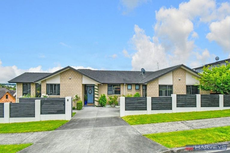 Photo of property in 12 Saint Maroun Rise, The Gardens, Auckland, 2105