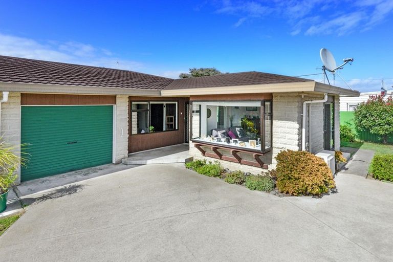 Photo of property in 3/814 Gordon Road, Raureka, Hastings, 4120