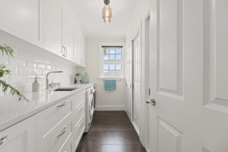 Photo of property in 129 Mays Road, St Albans, Christchurch, 8052