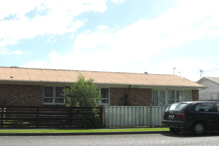 Photo of property in 2/286 Porchester Road, Takanini, 2112