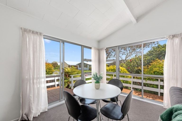 Photo of property in 30 Shanly Street, Brown Owl, Upper Hutt, 5018