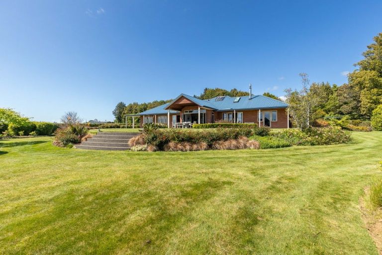 Photo of property in 111 Hurworth Road, Hurworth, New Plymouth, 4371