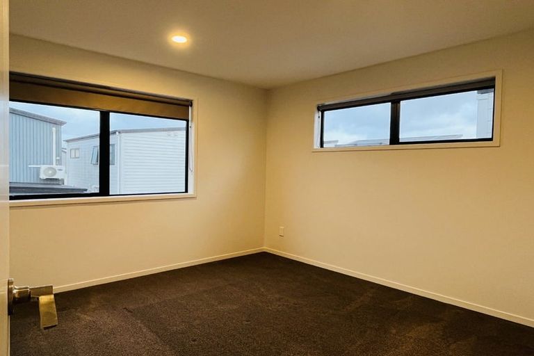 Photo of property in 36 Minhas Road, Papakura, 2110