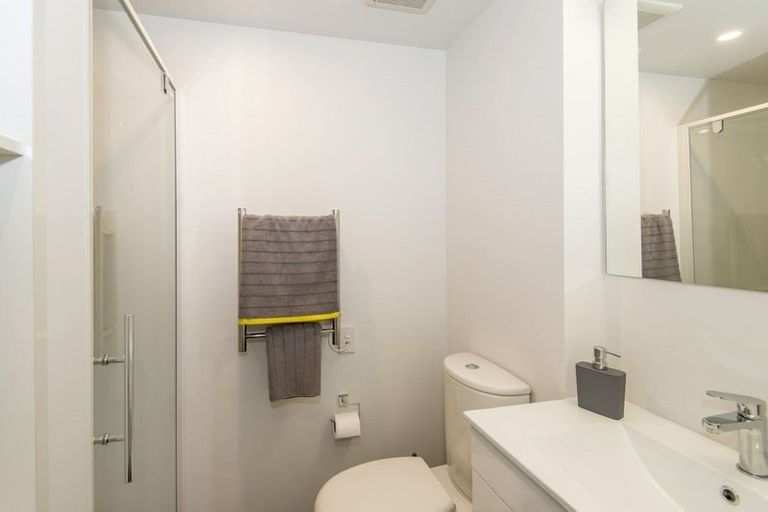 Photo of property in Leicester Executive Apartments, 402/282 Madras Street, Christchurch Central, Christchurch, 8011