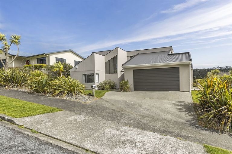 Photo of property in 62 Spyglass Lane, Whitby, Porirua, 5024