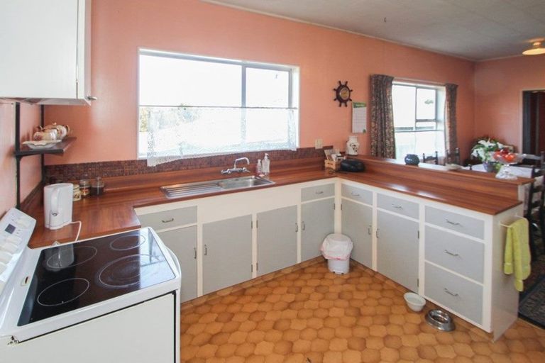 Photo of property in 33 Till Street, South Hill, Oamaru, 9400