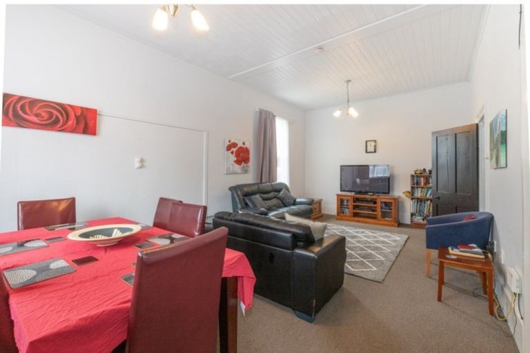 Photo of property in 76 Bay View Road, South Dunedin, Dunedin, 9012