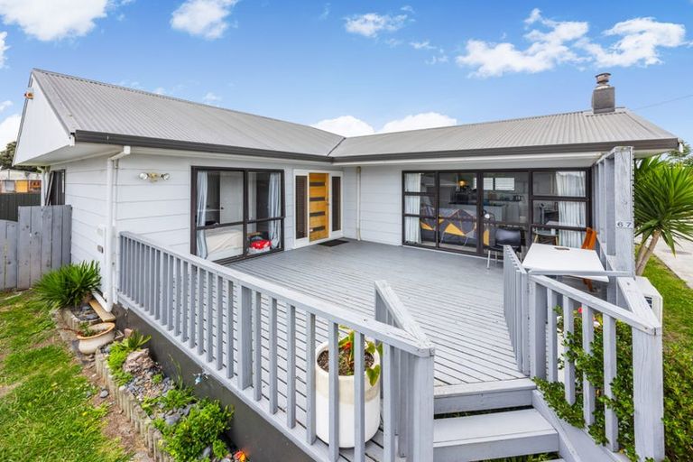 Photo of property in 67 Manuroa Road, Takanini, 2112