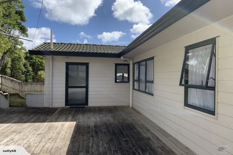 Photo of property in 10 Meynell Court, Glen Eden, Auckland, 0602