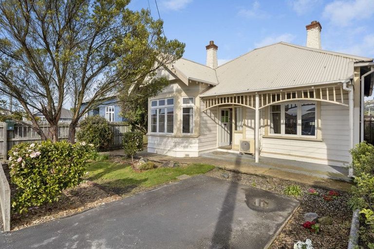 Photo of property in 20 Alma Street, Saint Kilda, Dunedin, 9012
