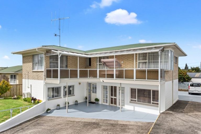 Photo of property in 15 Priscilla Crescent, Melville, Hamilton, 3206