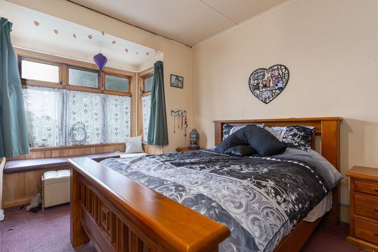 Photo of property in 44 Albert Street, Masterton, 5810