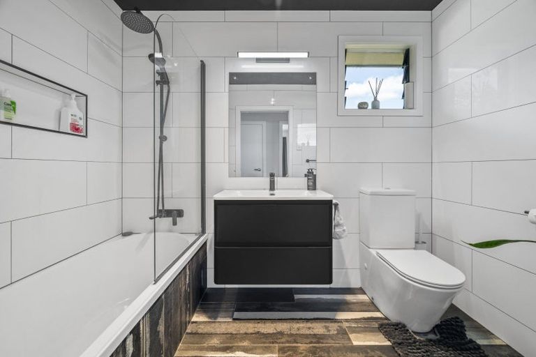 Photo of property in 17 Michael Place, Mangakakahi, Rotorua, 3015