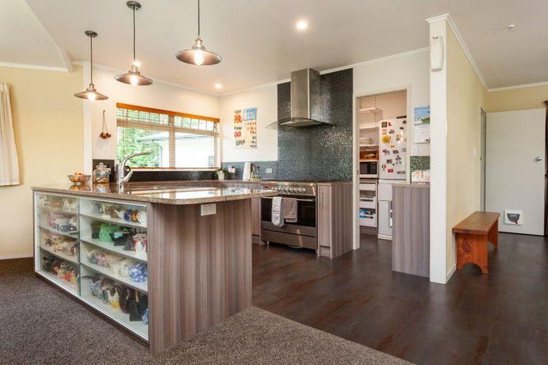 Photo of property in 206 Thornton Road, Cambridge, 3434