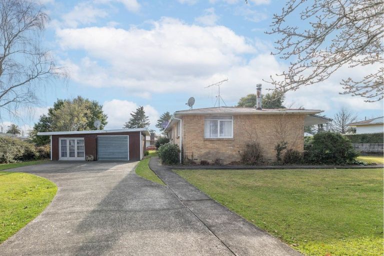 Photo of property in 20 Turner Place, Tokoroa, 3420