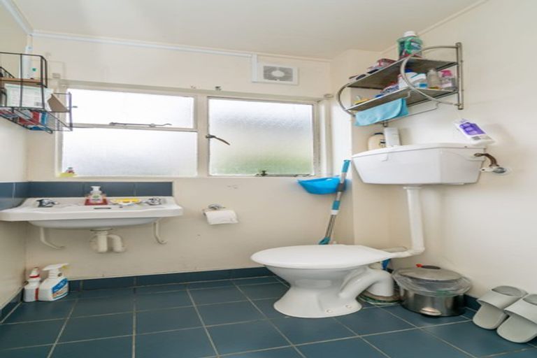 Photo of property in 1/120 London Street, Dunedin Central, Dunedin, 9016