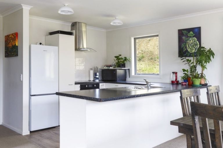 Photo of property in 41 Saint Lawrence Street, Toi Toi, Nelson, 7010