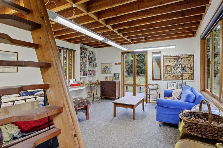 Photo of property in Sundrum, 52 Rae Road, Woodbury, Geraldine, 7991