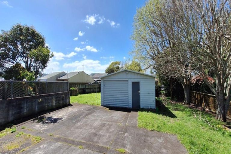 Photo of property in 87 Quadrant Road, Onehunga, Auckland, 1061