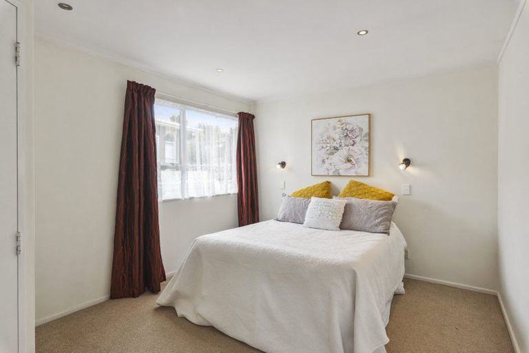 Photo of property in 1/17 Anaru Street, Raumati Beach, Paraparaumu, 5032