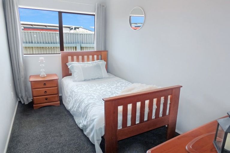 Photo of property in 71 Seabury Avenue, Foxton Beach, Foxton, 4815