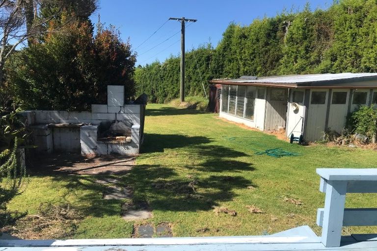 Photo of property in 1a Ngapeke Road, Welcome Bay, Tauranga, 3175