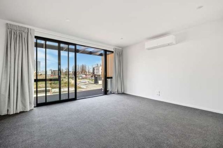 Photo of property in 5/258 Armagh Street, Christchurch Central, Christchurch, 8011