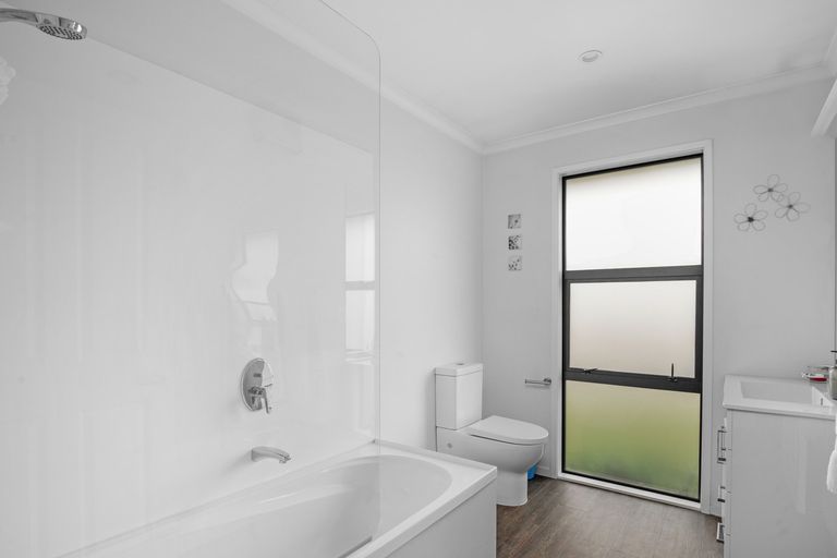 Photo of property in 68 Larch Crescent, Alexandra, 9320