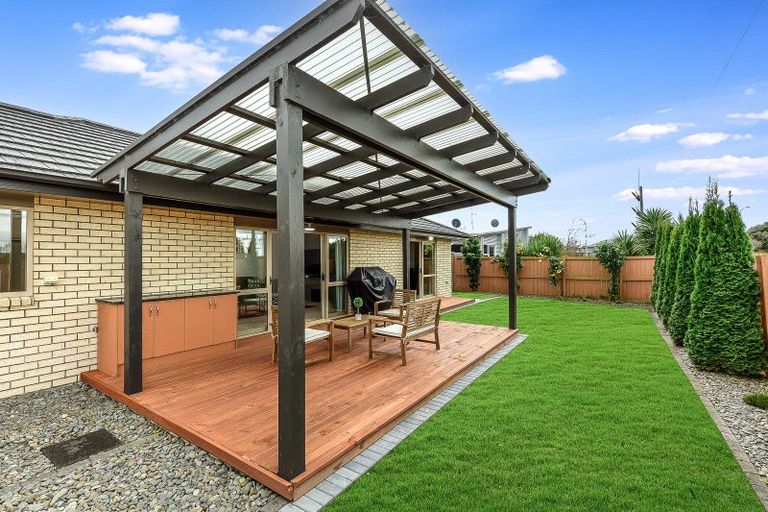 Photo of property in 21 Wiltshire Drive, Huntington, Hamilton, 3210