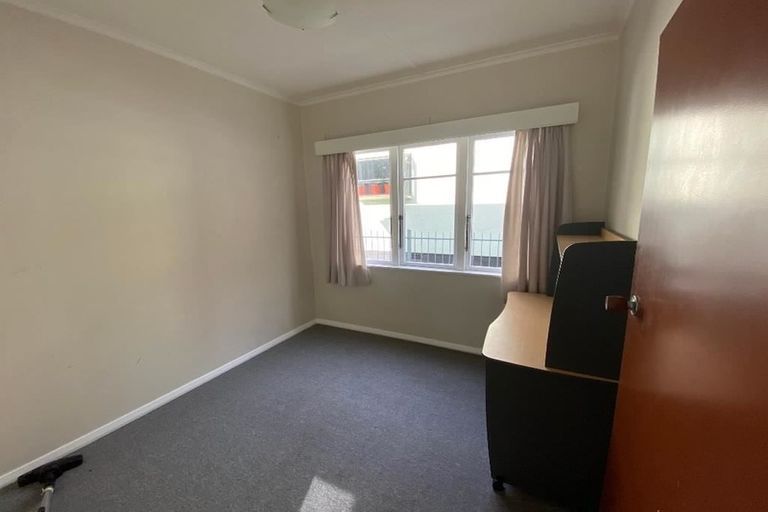 Photo of property in 45 Burns Road, Hospital Hill, Napier, 4110
