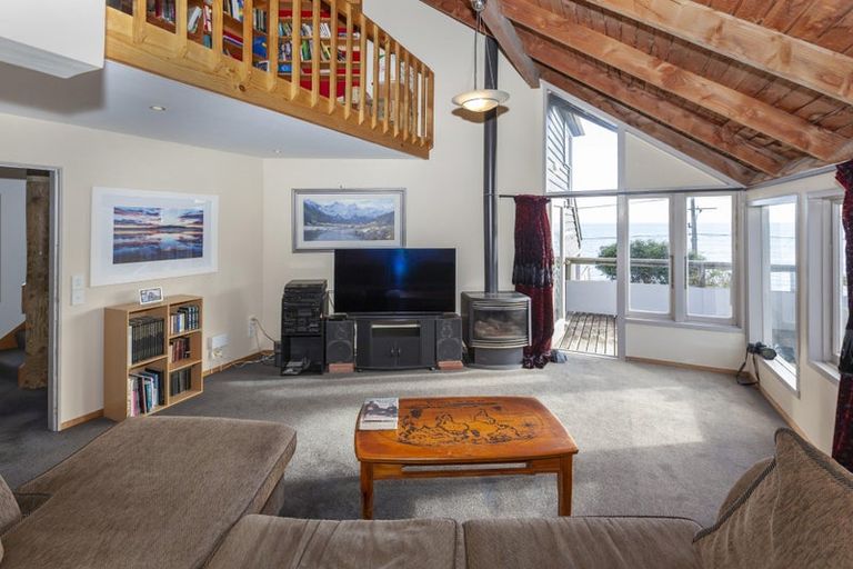 Photo of property in 17 The Esplanade, Raumati South, Paraparaumu, 5032