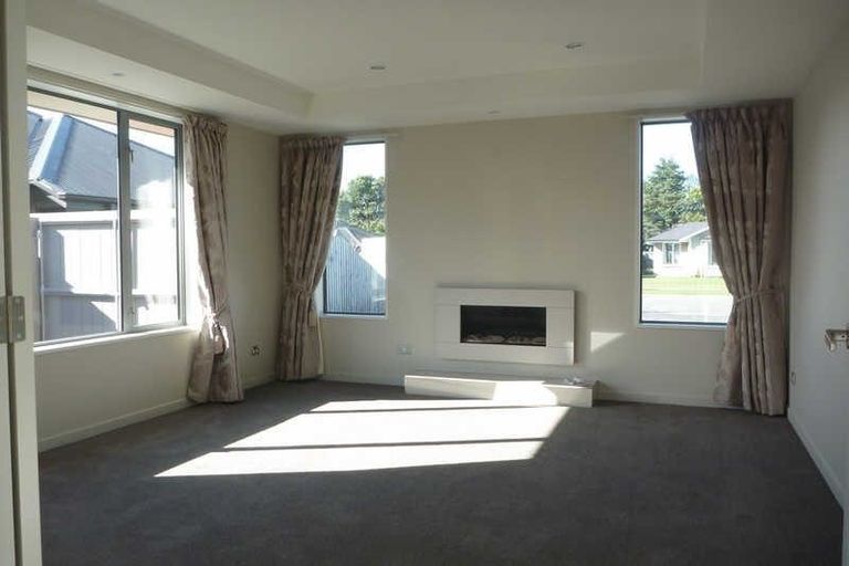 Photo of property in 73 Mcmahon Drive, Aidanfield, Christchurch, 8025