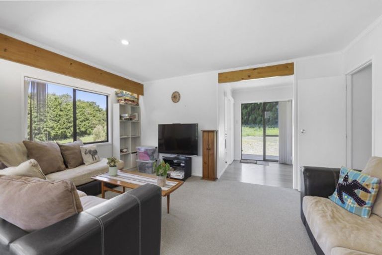 Photo of property in 813 Whangaripo Valley Road, Whangaripo, Wellsford, 0972
